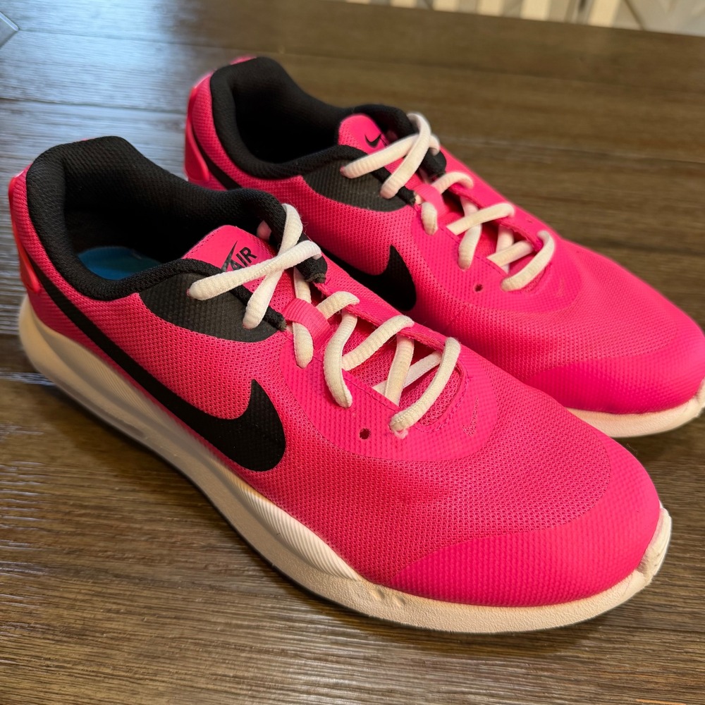 Nike Air Max Oketo Hyper Pink Black Kids Running Shoes CK1755-600 Size 5.5Y